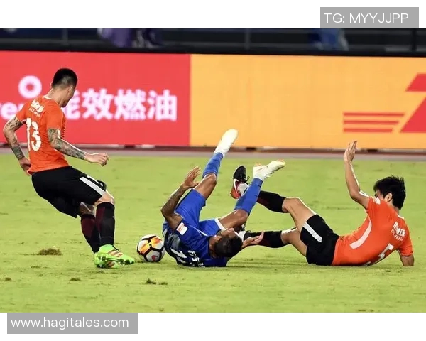 2017年苏宁与恒大激战回顾：足球盛宴中的精彩瞬间与战术较量